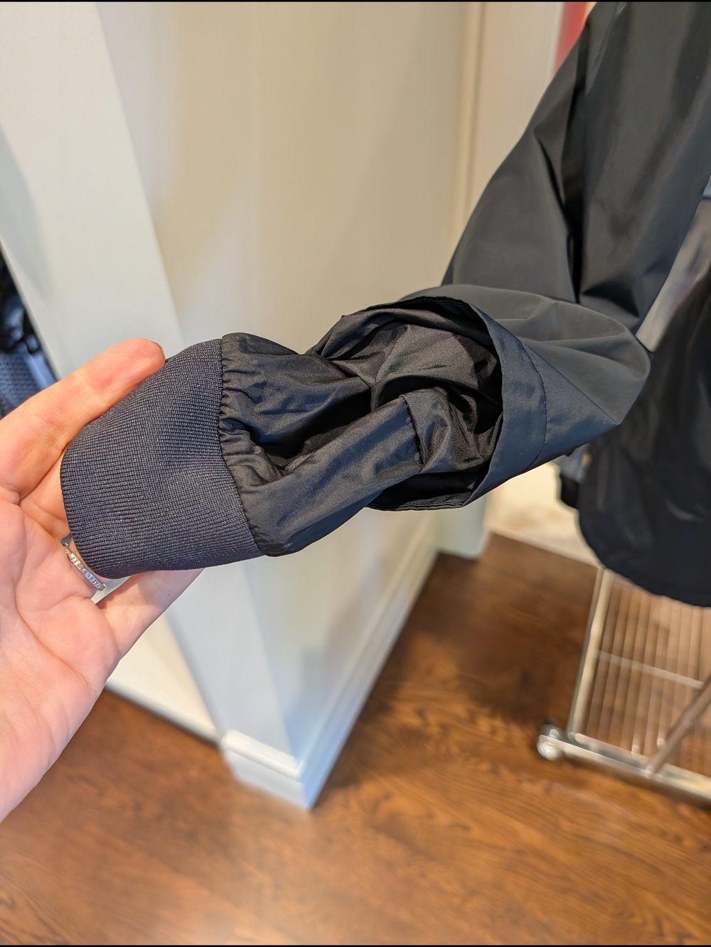 Barbour Denstone Black Hooded Drawcord Utility Jacket - Picture 5 of 6